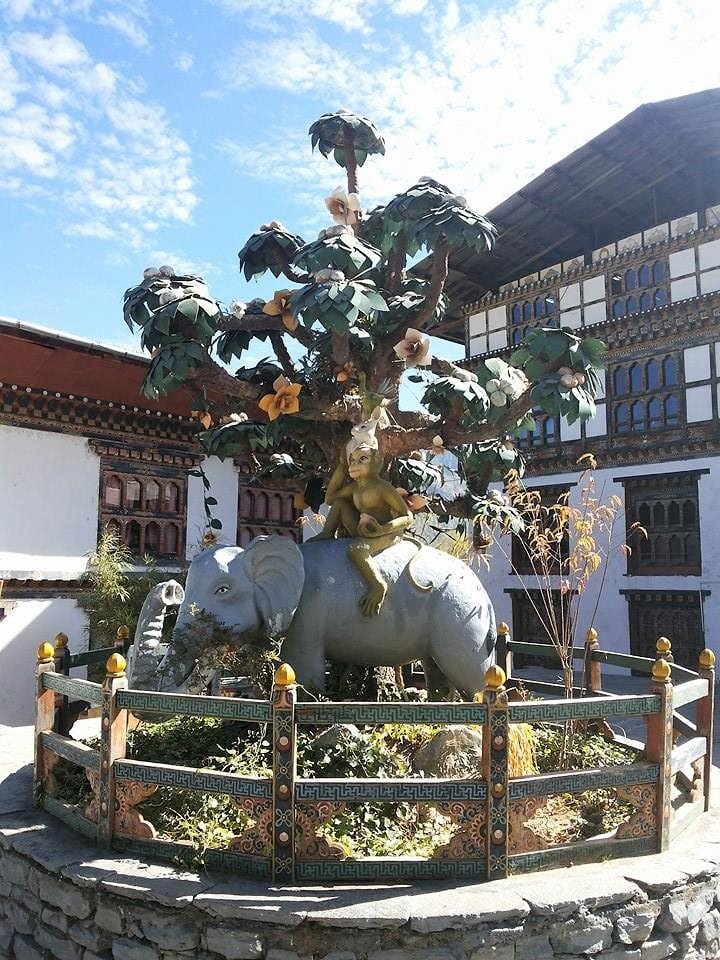 Academia de artes cênicas em Thimbu