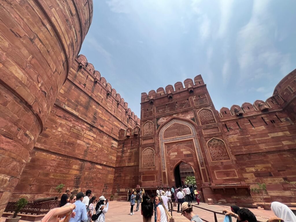 Dia 11 · (24 DE MARÇO): AGRA